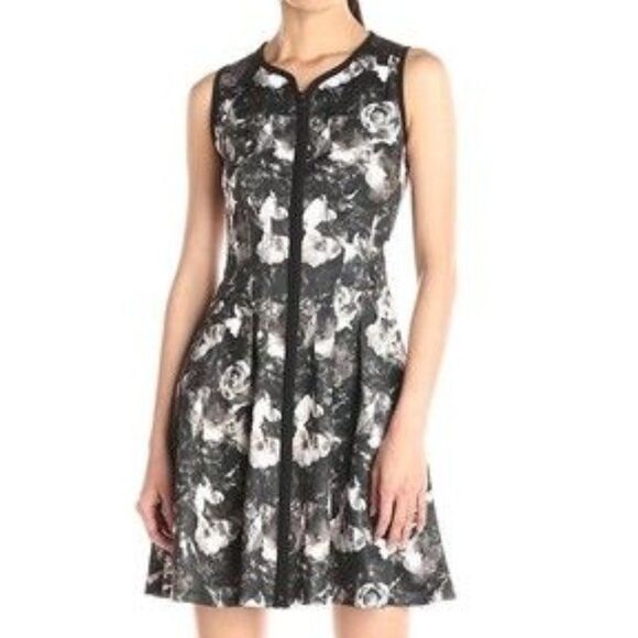 Betsey Johnson Scuba Zip Front Floral Mini Dress 4 - Picture 1 of 11